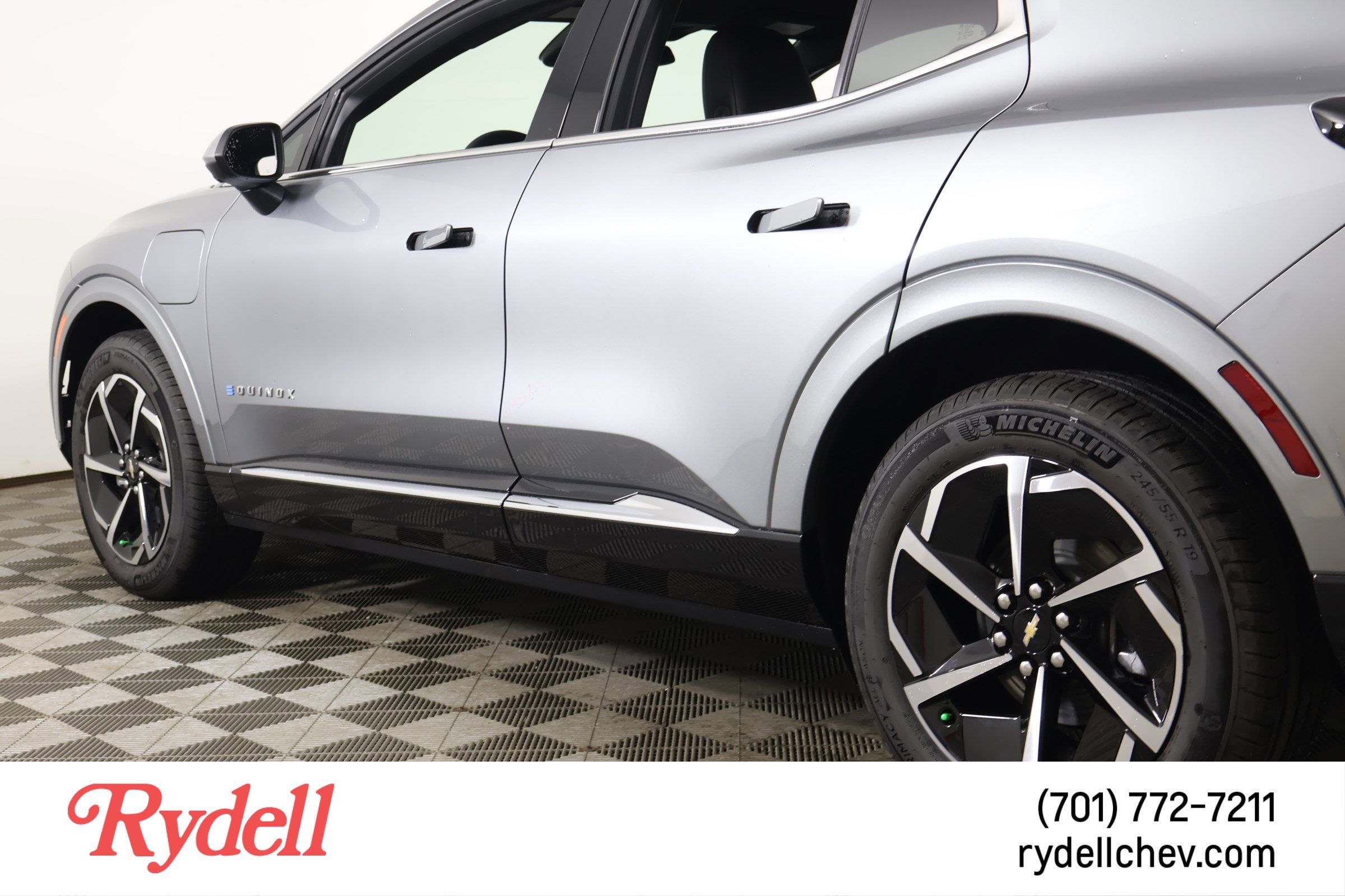 2025 Chevrolet Equinox EV LT