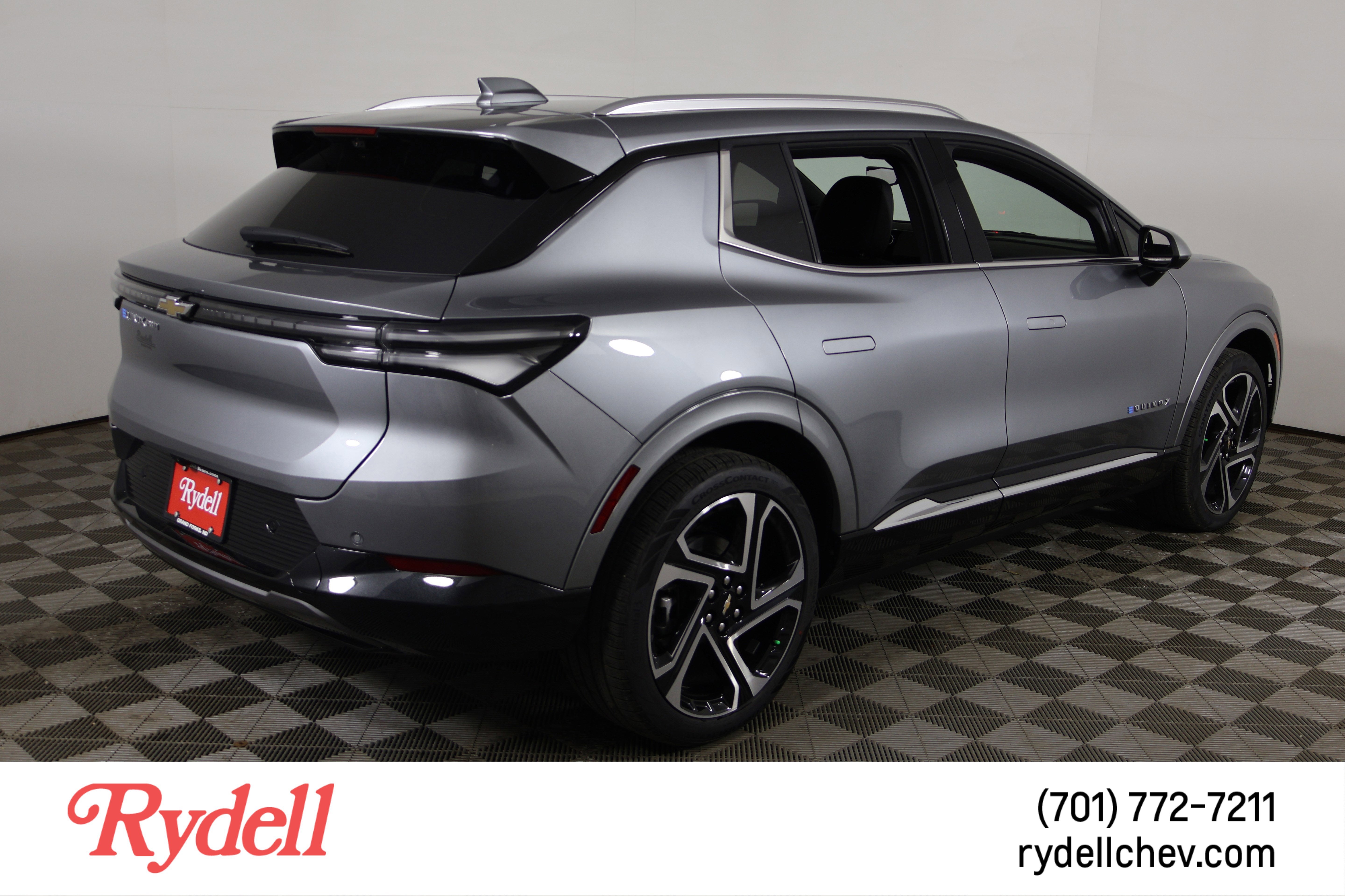 2025 Chevrolet Equinox EV LT