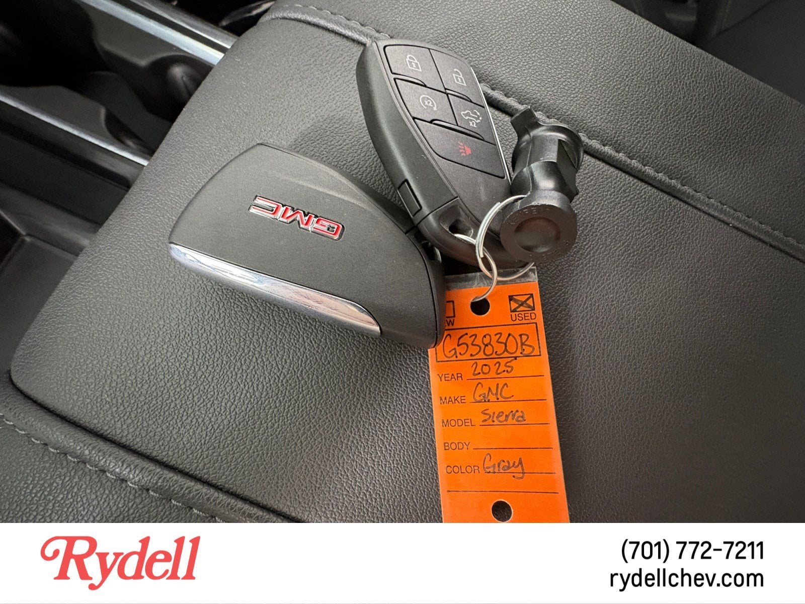 2025 GMC Sierra 1500 Elevation