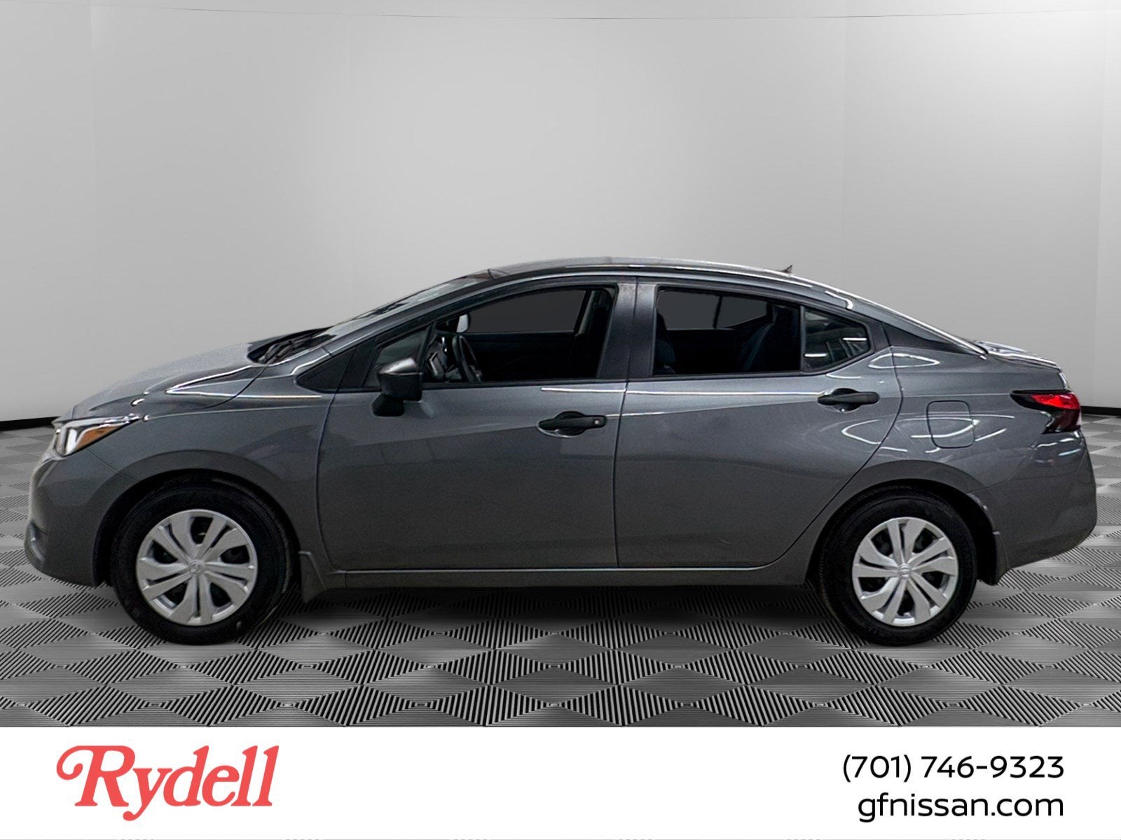 2024 Nissan Versa 1.6 S