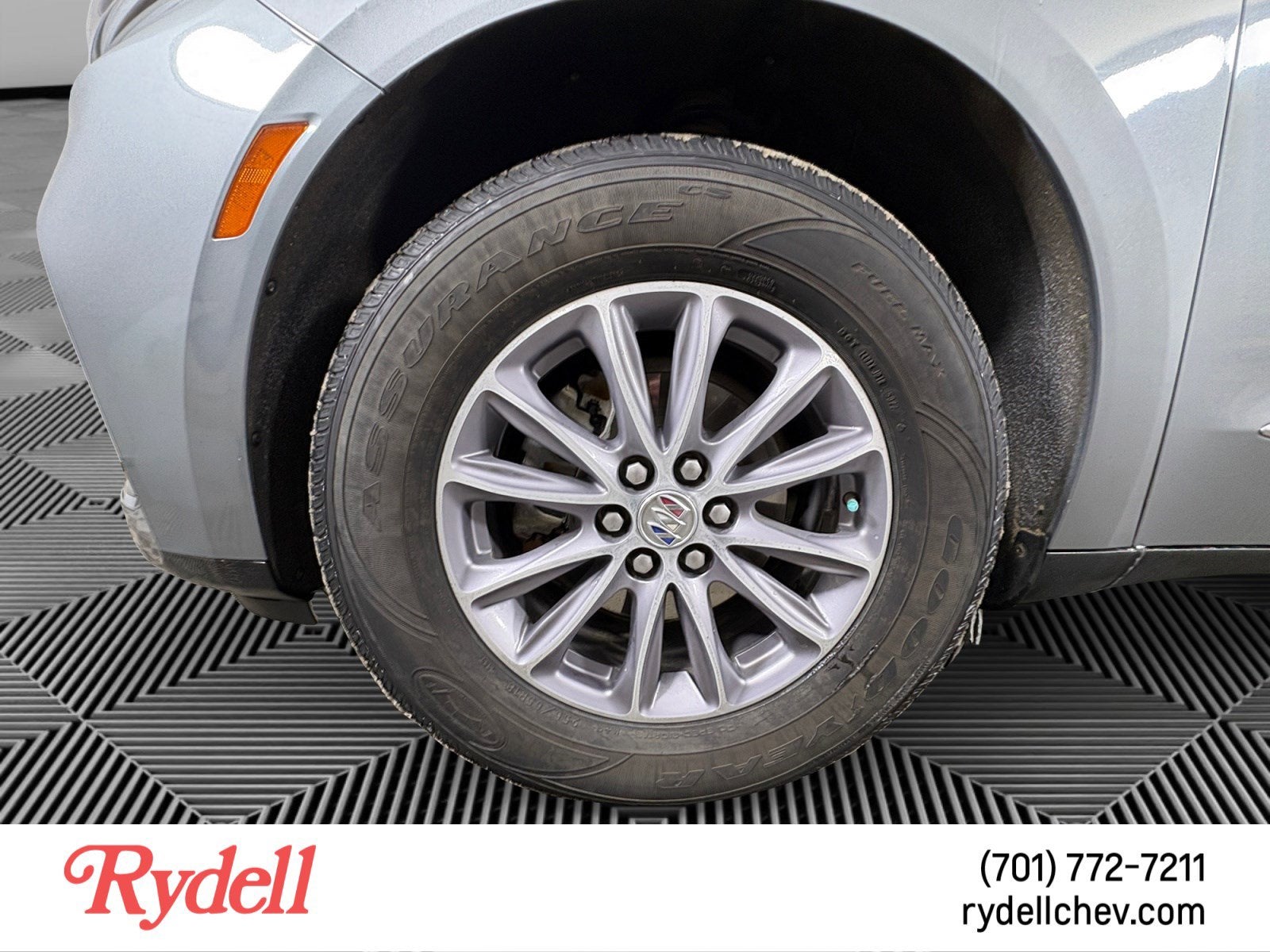 2023 Buick Enclave Essence