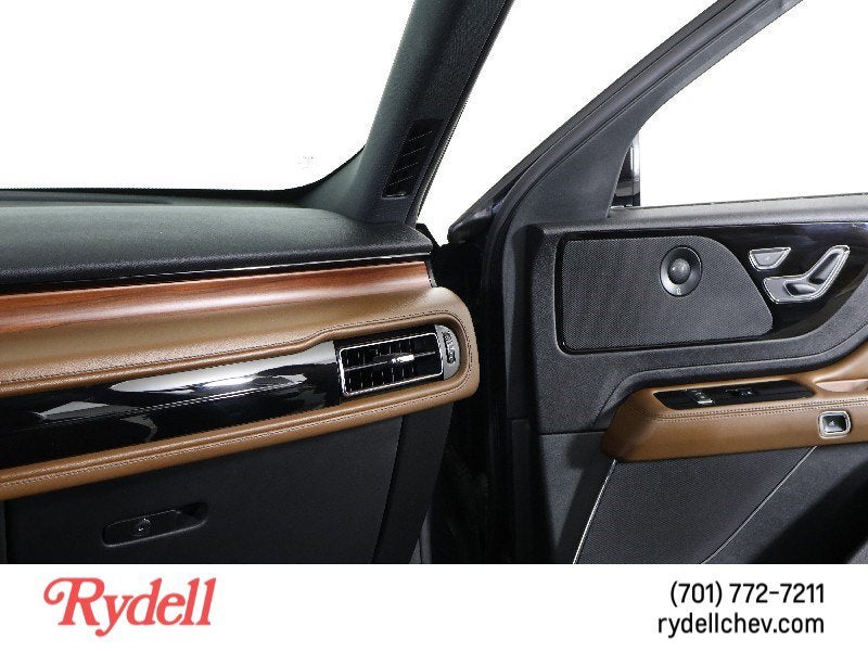 2023 Lincoln AVIATOR Base