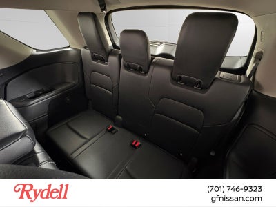 2023 Nissan Pathfinder SL 4WD